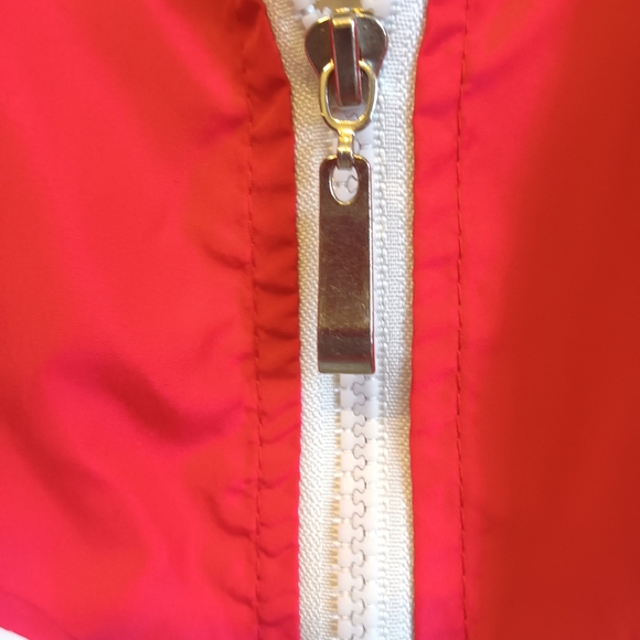Stylish Red and White Women's Jacket Possibly Vintage - Picture 4 of 10